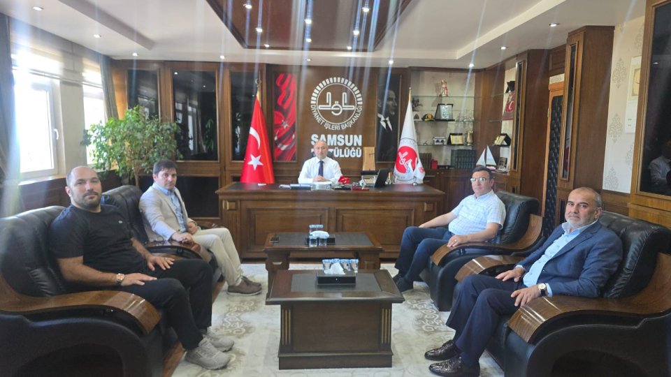 Şube Başkanımız Osman ÖĞÜTEN ve YK üyelerimiz, İl Müftümüz Seyfullah ÇAKIR' ı ziyaret etti.