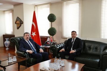 Şube Başkanımız Osman ÖĞÜTEN, Sayın Valimiz Orhan TAVLI' yı ziyaret etti.