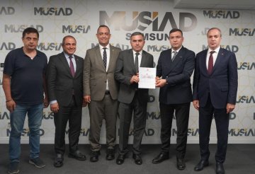 Milliyetçi Hareket Partisi MYK Üyeleri Mustafa ÇAVUŞ, Alp YILDIZ, Ali UÇAK, İl Başkanı ve üyemiz Burhan MUCUR, Başkanımız Osman ÖĞÜTEN ve üyelerimizi ziyaret etti.
