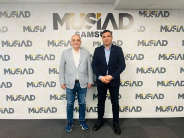 Demirören Haber Ajansı Samsun Bölge Müdürü Murat SANDIKÇI, Başkanımız Osman ÖĞÜTEN' i ziyaret etti.