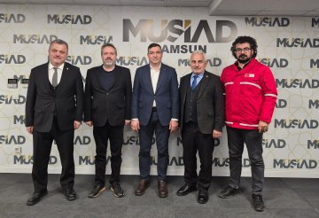 Samsun Kızılay Başkanı Onur ÇOBAN ve beraberindeki heyet, Başkanımız Osman ÖĞÜTEN' i ziyaret etti.