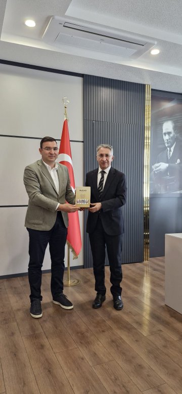 Şube Başkanımız Osman ÖĞÜTEN ve YK üyelerimiz, Canik Kaymakamımız Şeref AYDIN’ı ziyaret etti.