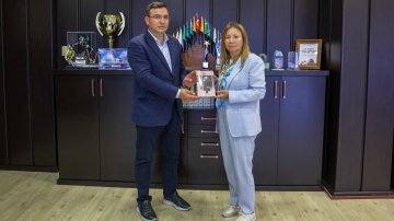 Şube Başkanımız Osman ÖĞÜTEN ve üyelerimiz, Ondokuz Mayıs Üniversitesi Rektörü Prof.Dr. Fatma AYDIN’ ı ziyaret etti.